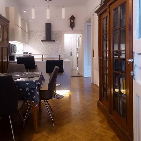 Parkside Large Modern Garden View Apartment Budapest Exterior photo